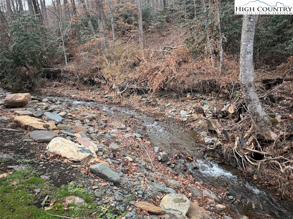 2280 West Buffalo Road