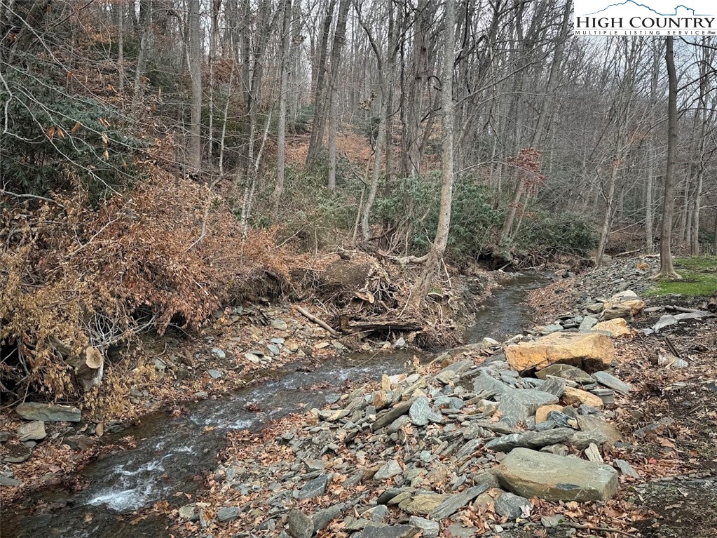 2280 West Buffalo Road