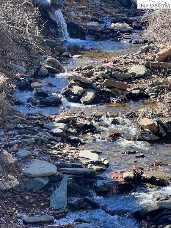 2280 West Buffalo Road