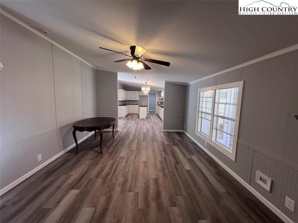 2280 West Buffalo Road