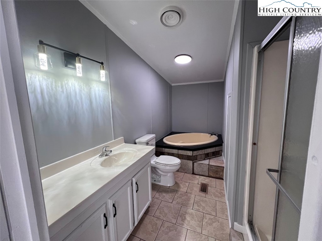 2280 West Buffalo Road