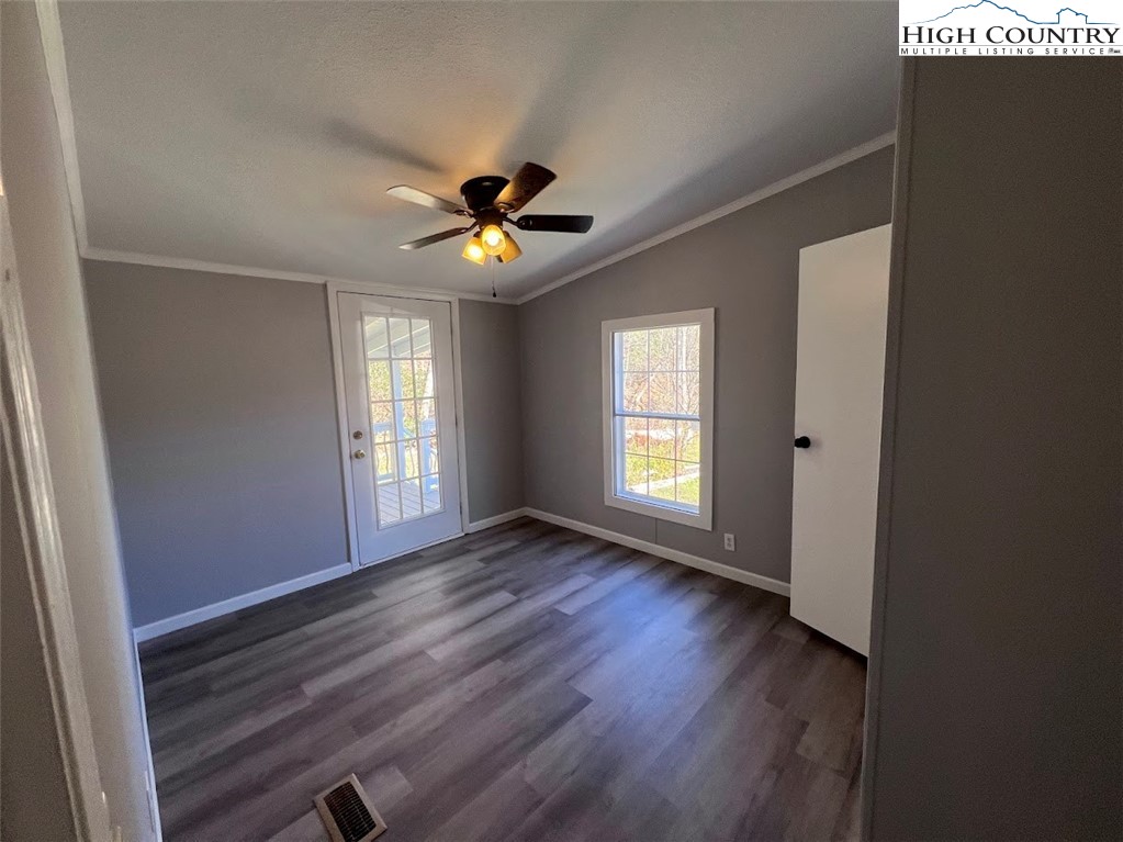 2280 West Buffalo Road