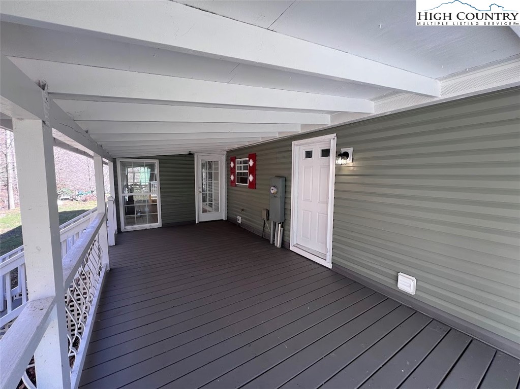 2280 West Buffalo Road