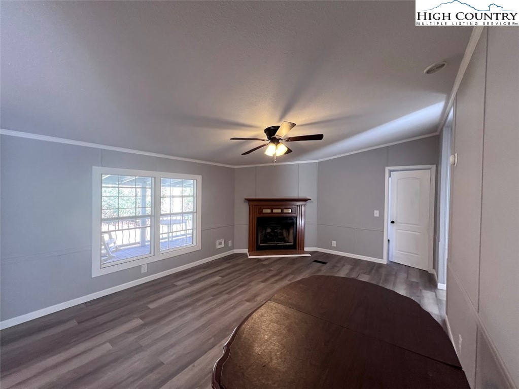 2280 West Buffalo Road