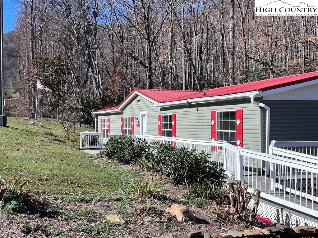 2280 West Buffalo Road