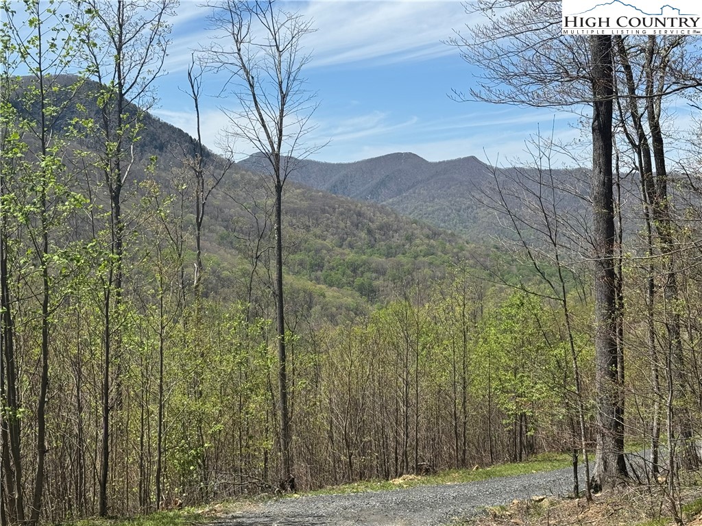 2A Doe Ridge Drive
