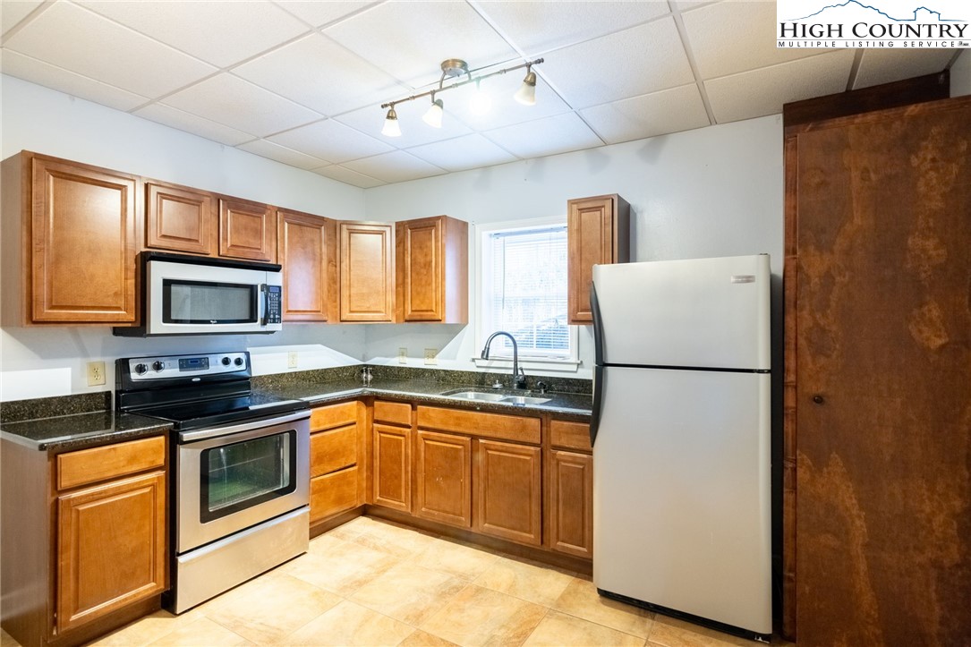 180 Gray Stone Drive