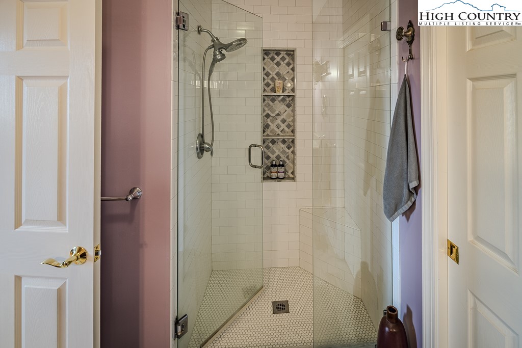 260-A Winding Ridge Drive 9A