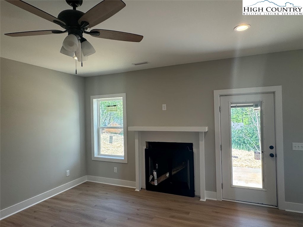 145 W Evergreen Street