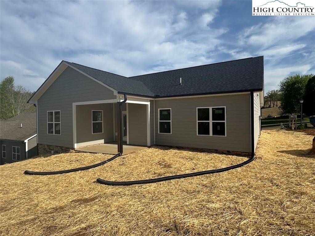 145 W Evergreen Street