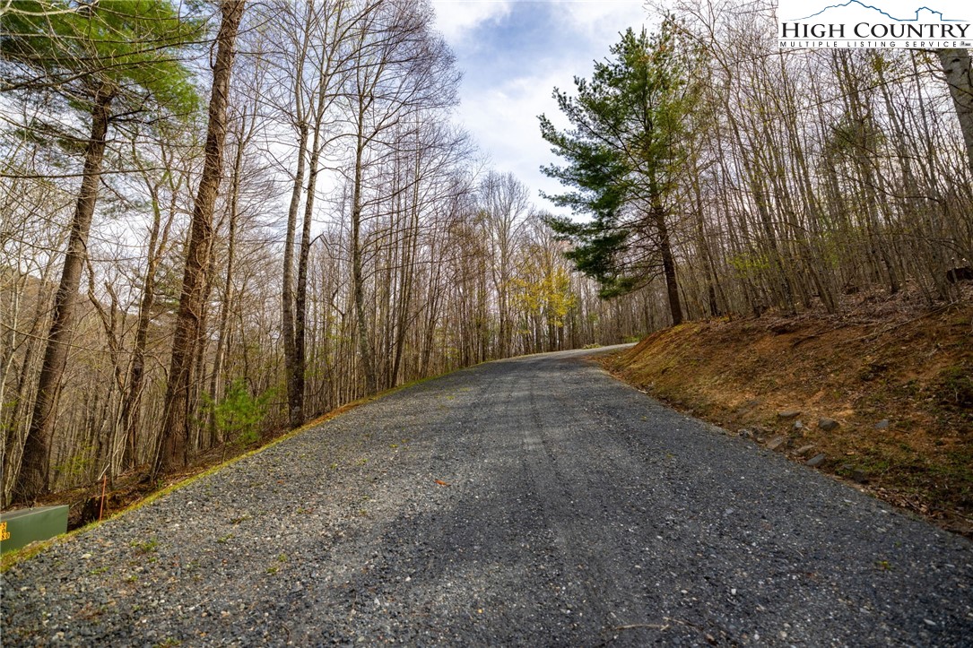 15 Bluff Canyon Drive