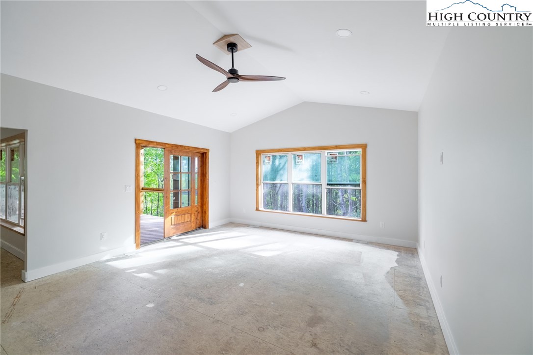 486 Noah's Ridge
