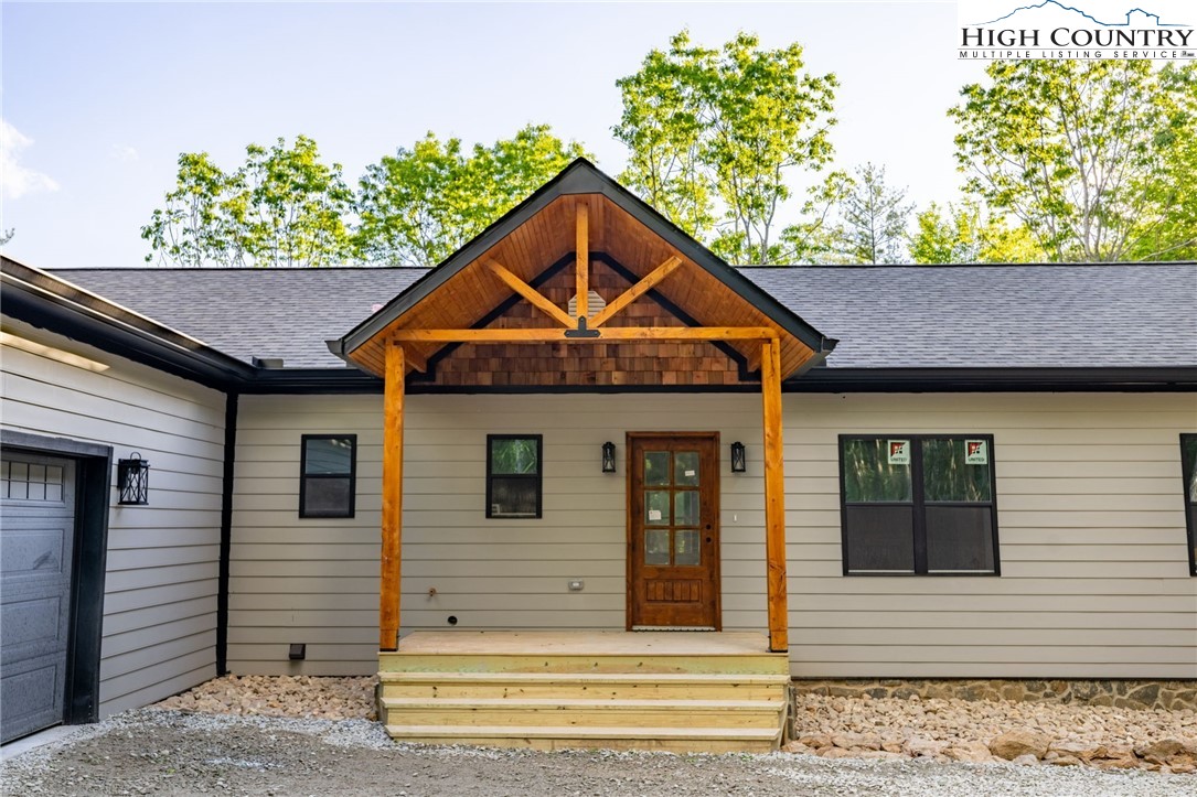 486 Noah's Ridge