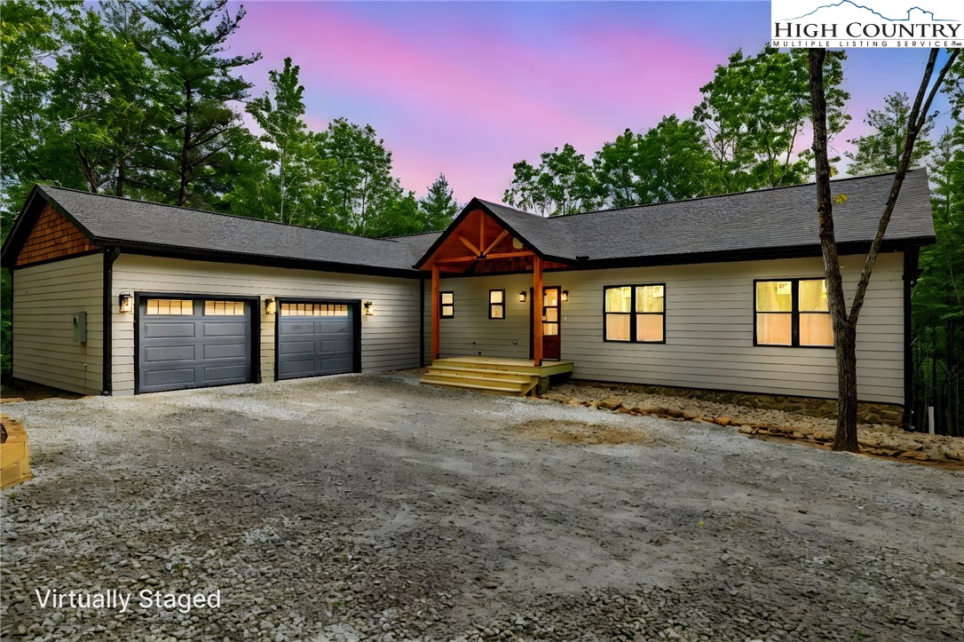 486 Noah's Ridge