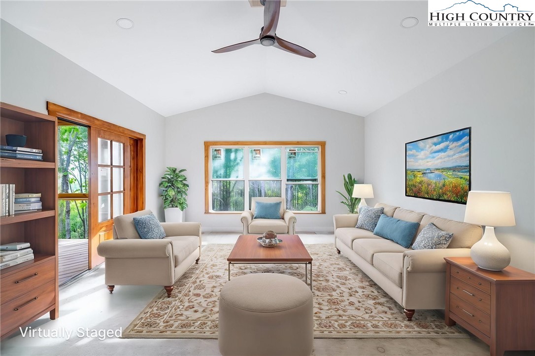 486 Noah's Ridge