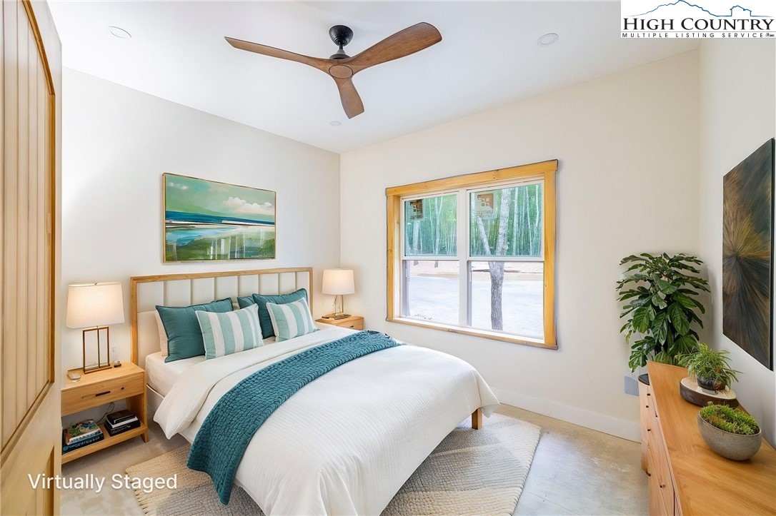 486 Noah's Ridge
