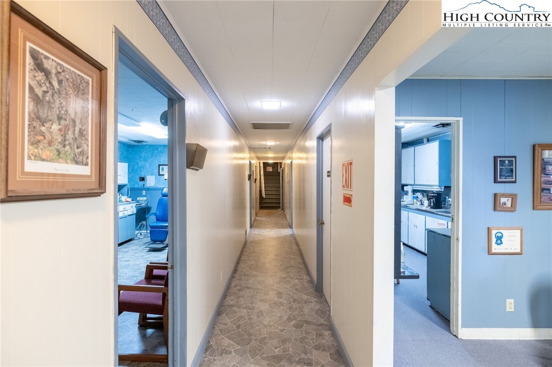 304/306 S Jefferson Avenue