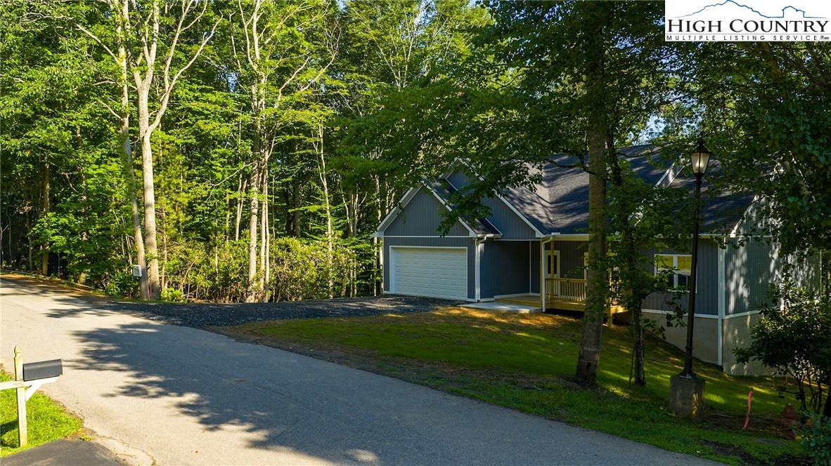 322 Laurel Lane