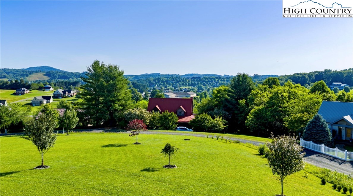 461 Chestnut Ridge Drive