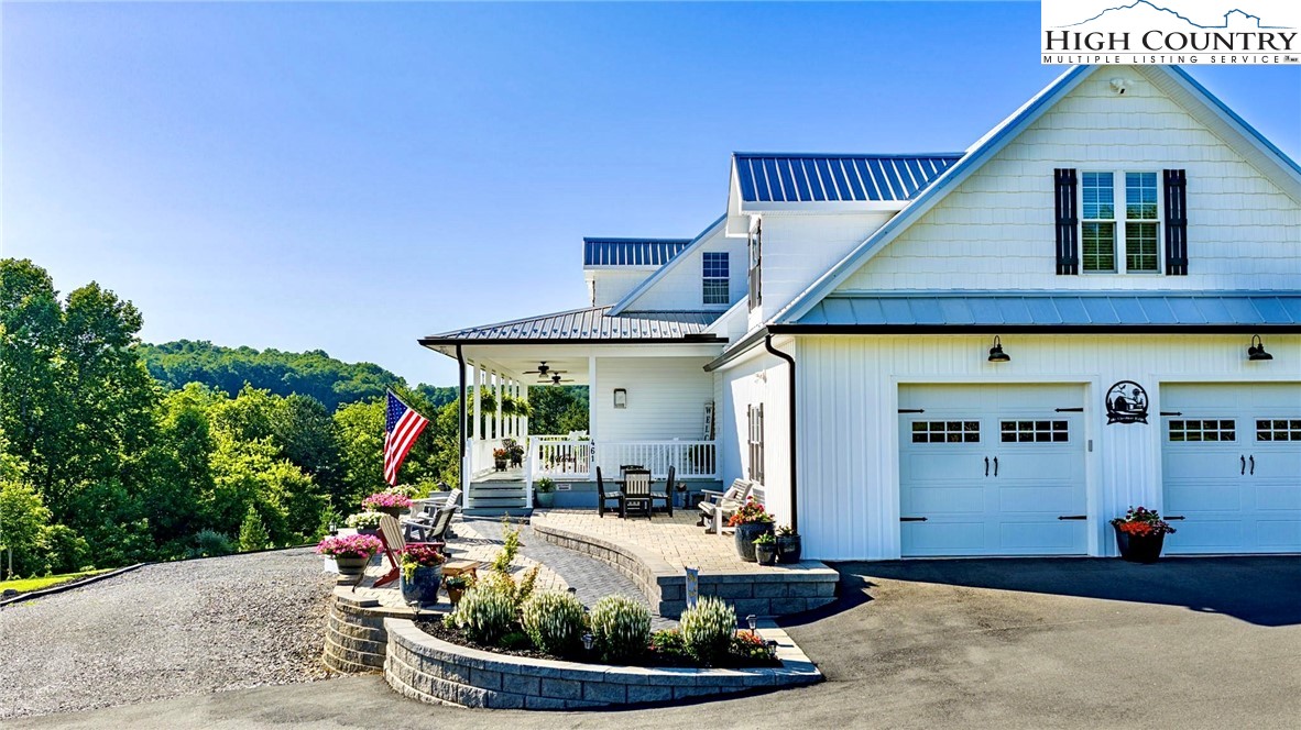 461 Chestnut Ridge Drive