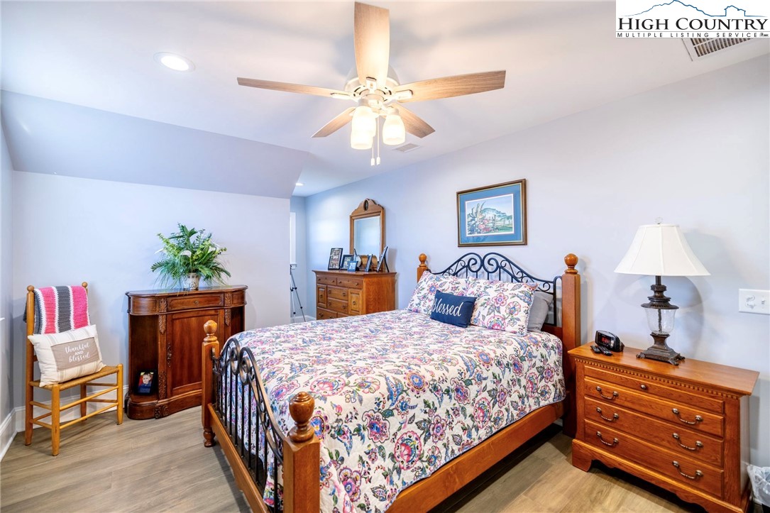 461 Chestnut Ridge Drive
