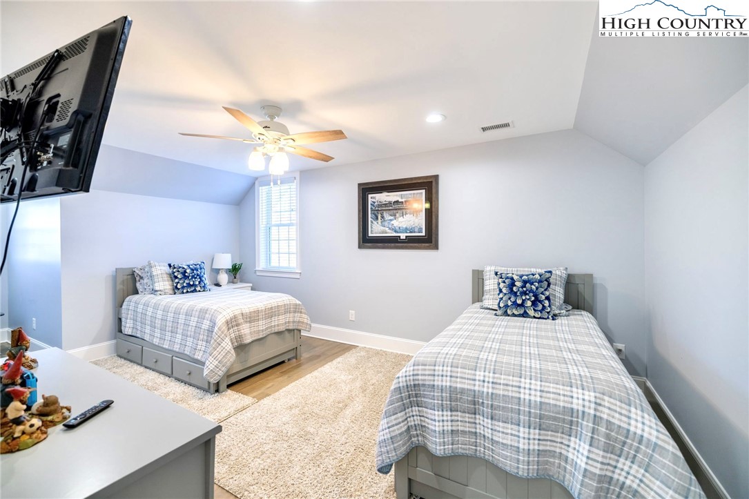 461 Chestnut Ridge Drive