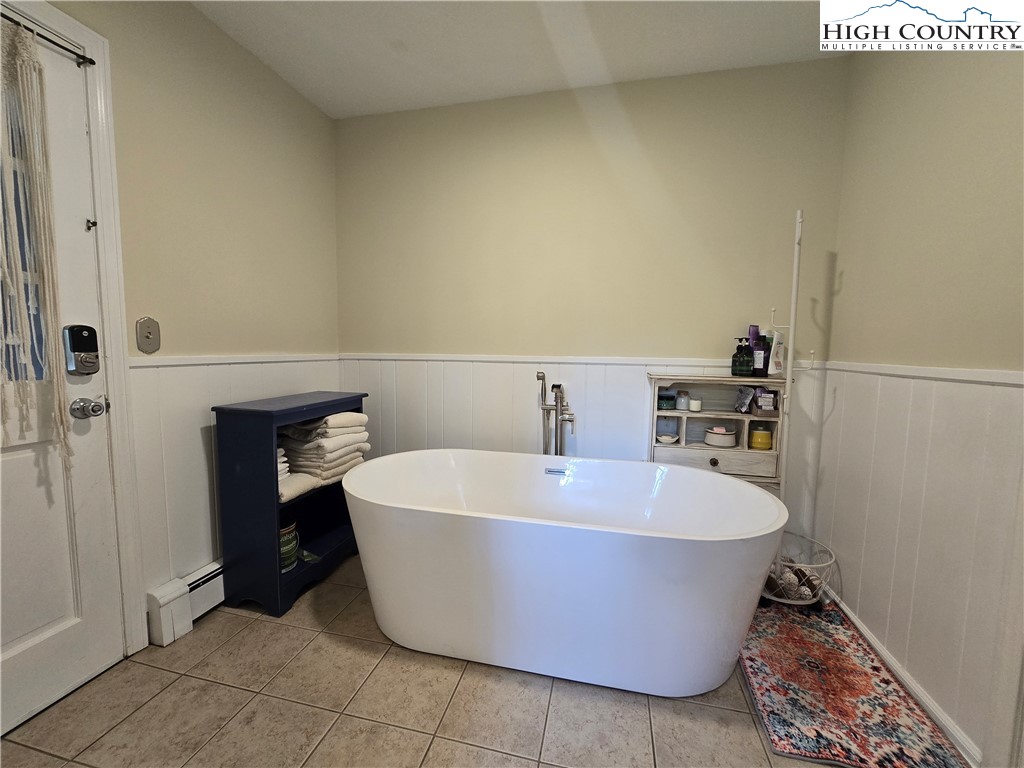 168 Highland Hill Drive