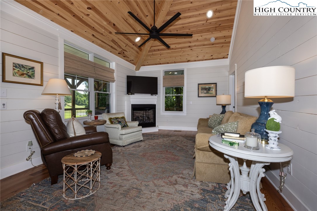 2507 Parker Eller Road