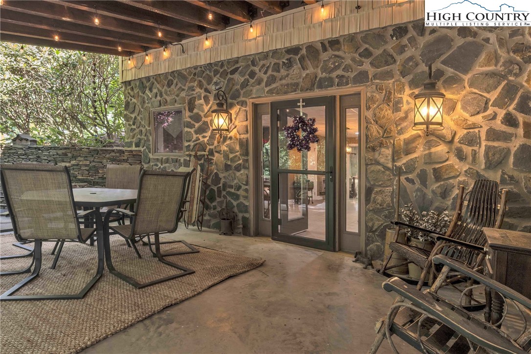 1624 Frank Dillard Road