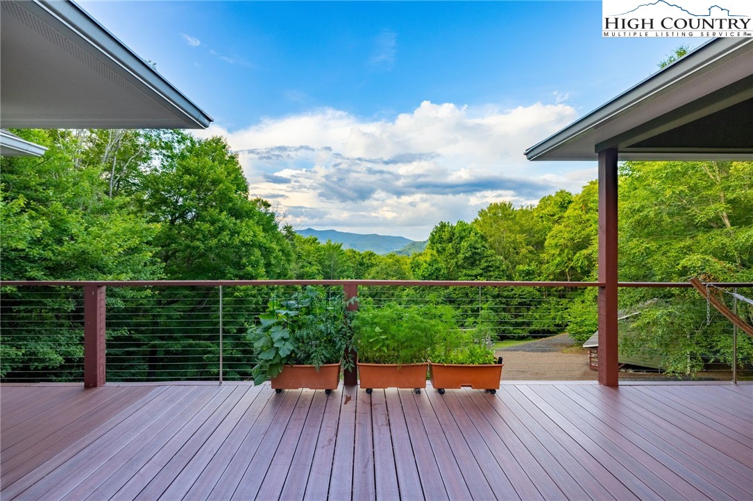 374 Bluff Ridge Road