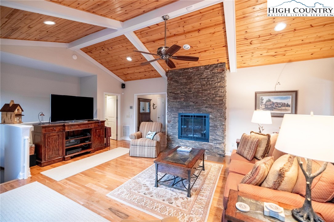 374 Bluff Ridge Road