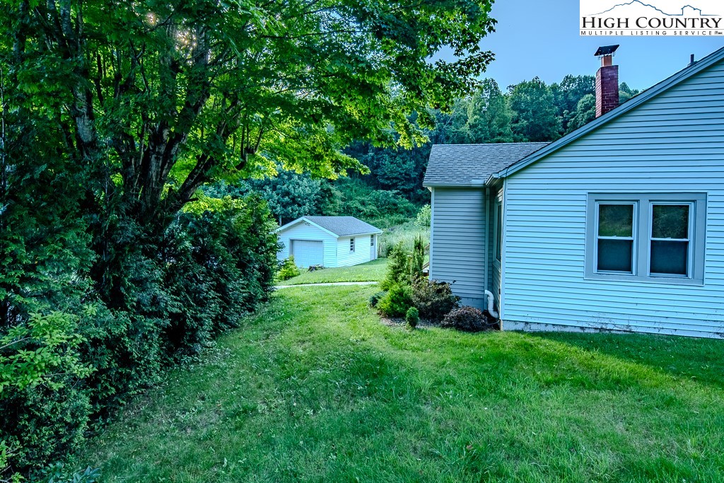 1680 Highway 194 South