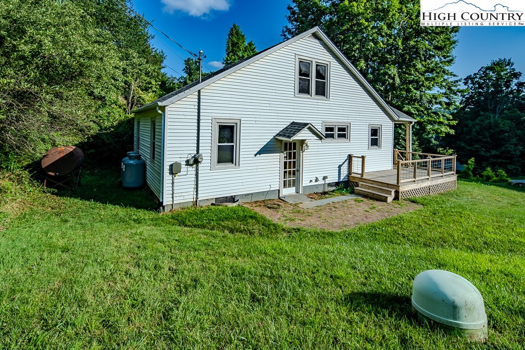 1680 Highway 194 South