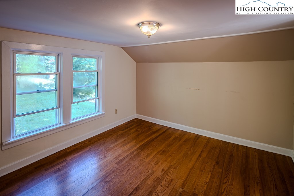 1680 Highway 194 South