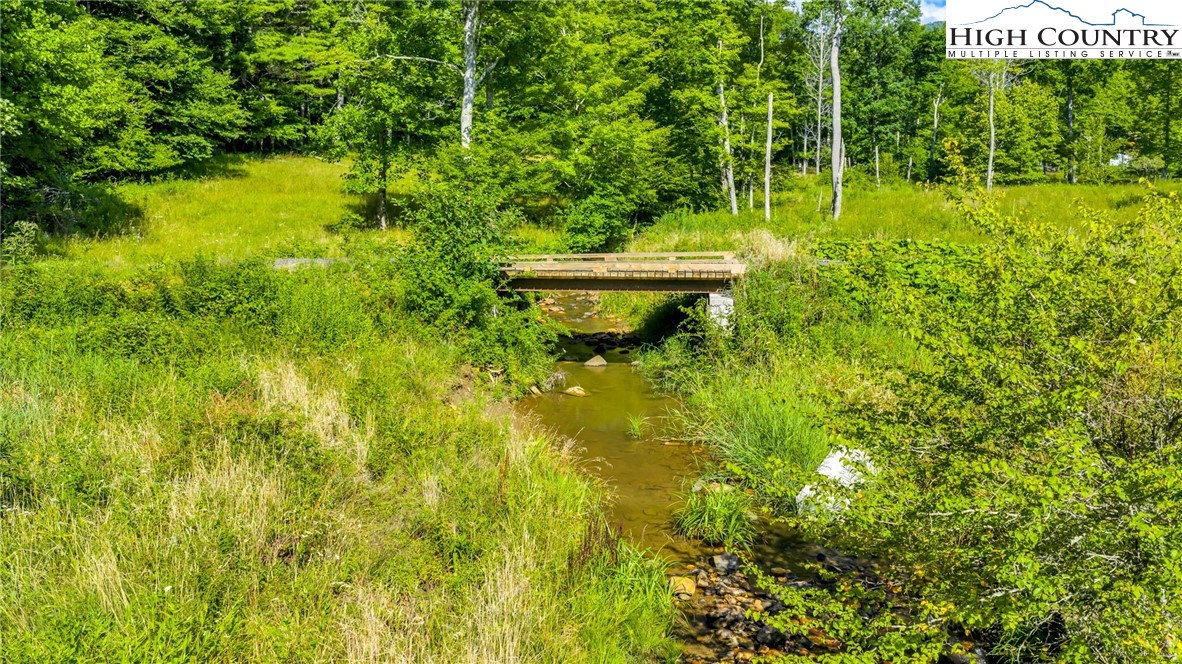 2B Mica Creek