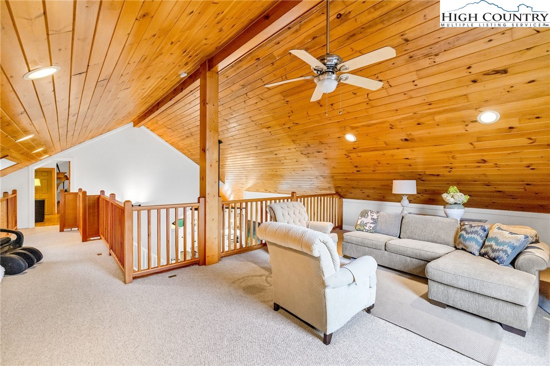 342 Birkdale Ridge