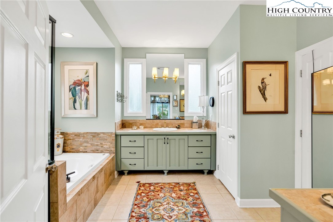 342 Birkdale Ridge