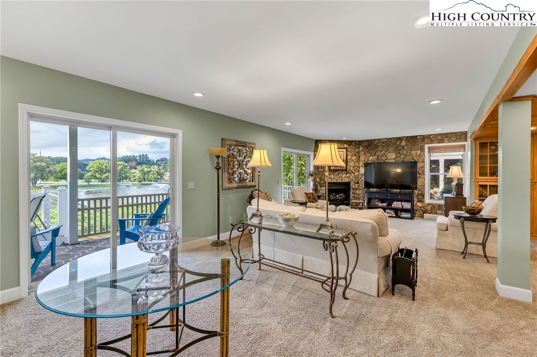 342 Birkdale Ridge