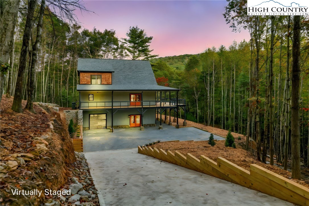 250 Noahs Ridge