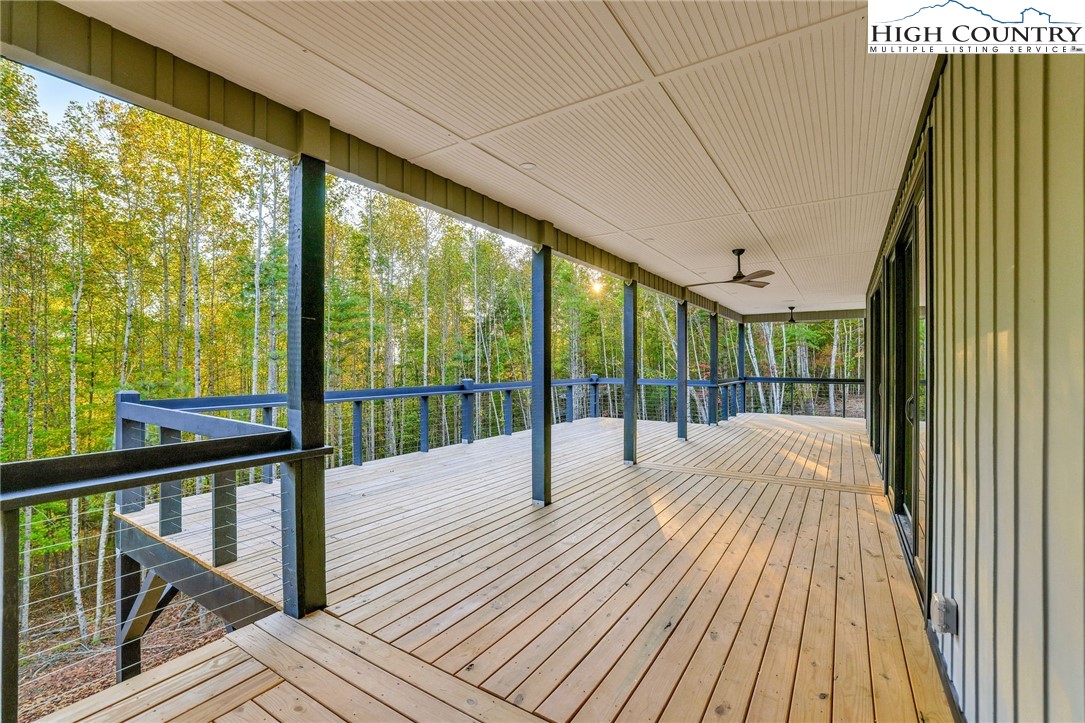 250 Noahs Ridge