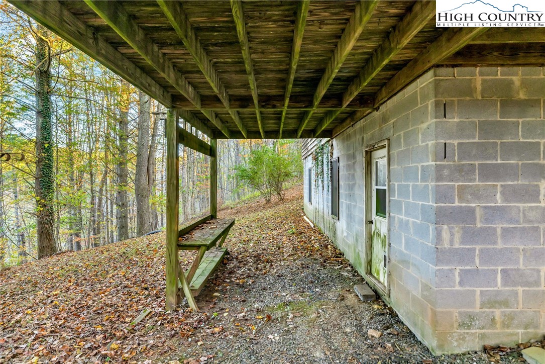 539 Four Coves Trail