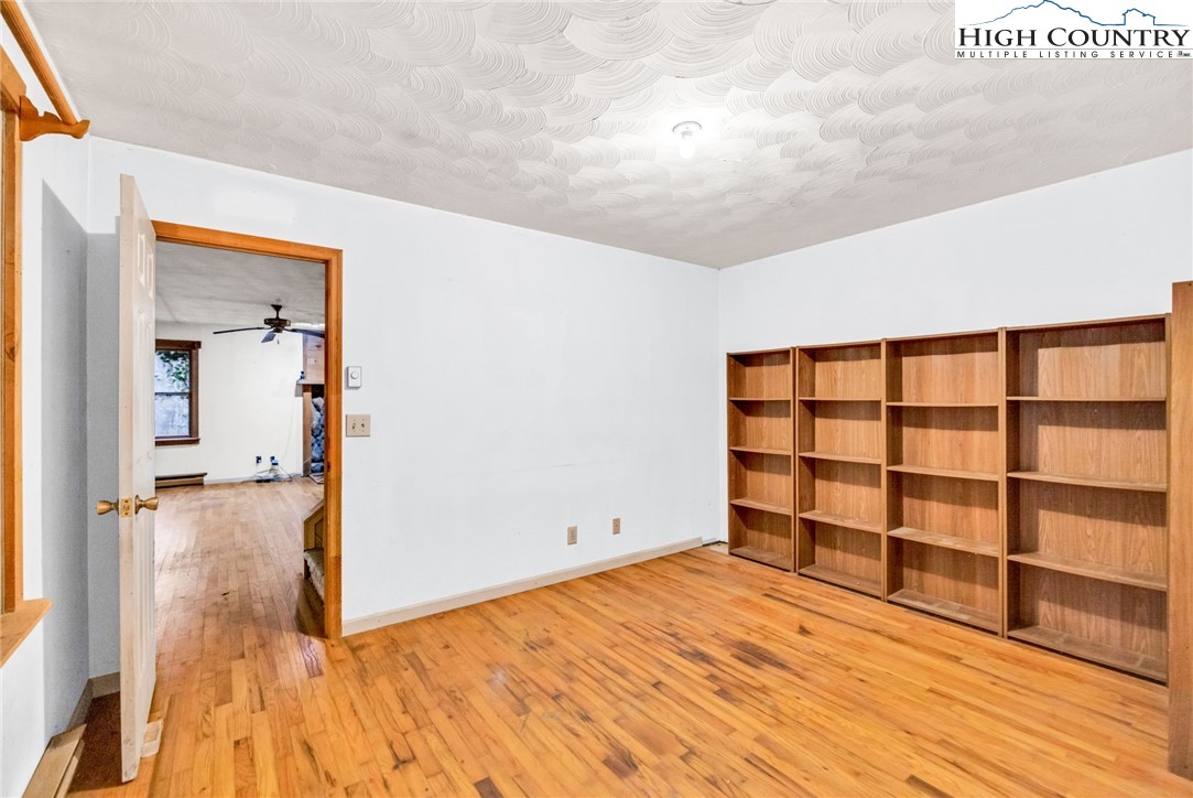 539 Four Coves Trail