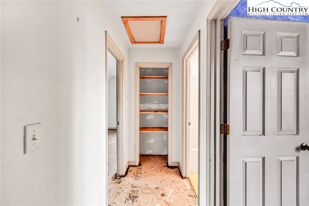 539 Four Coves Trail