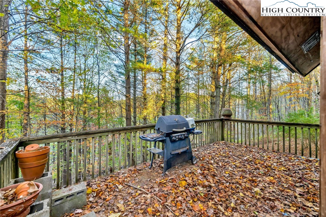 539 Four Coves Trail