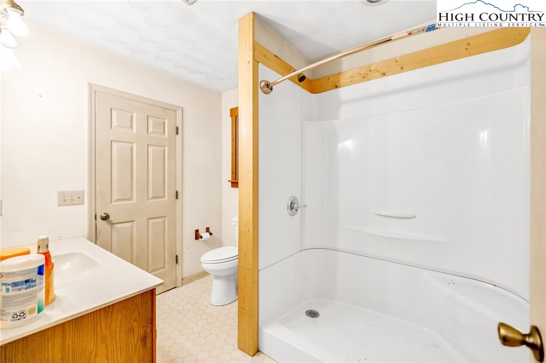 539 Four Coves Trail