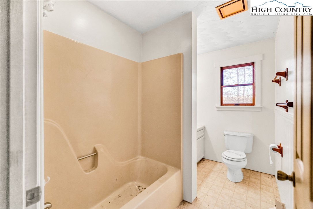 539 Four Coves Trail