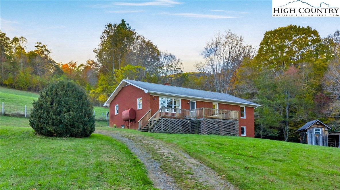 343 Saddle Gap