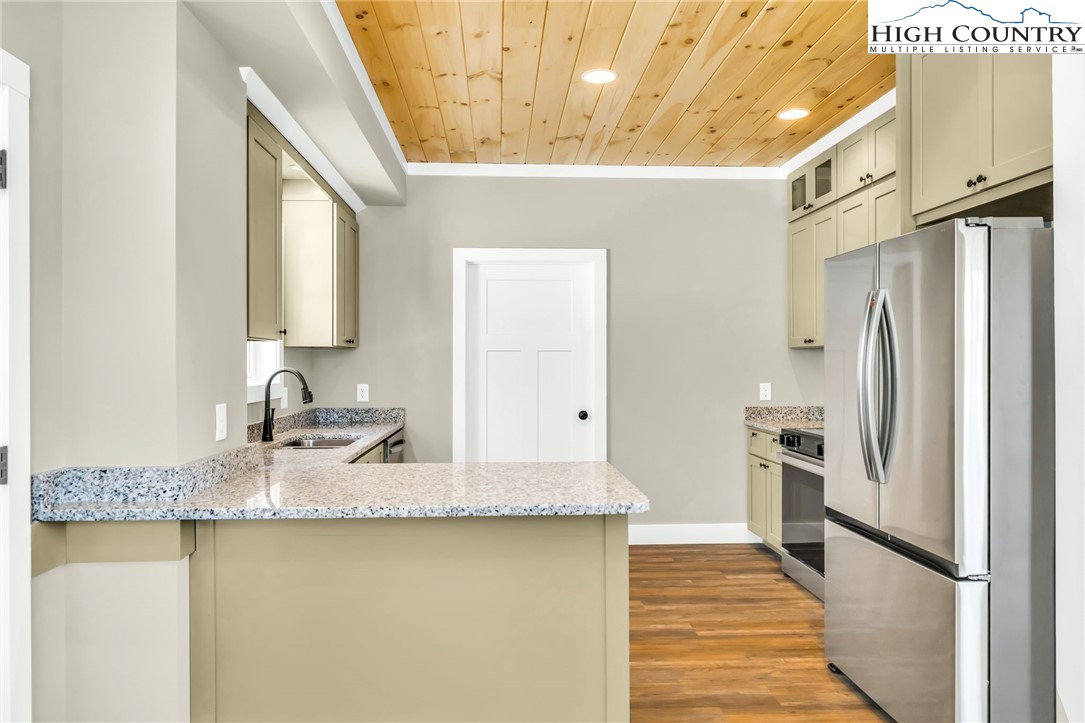 553 Graybeal Calloway Drive