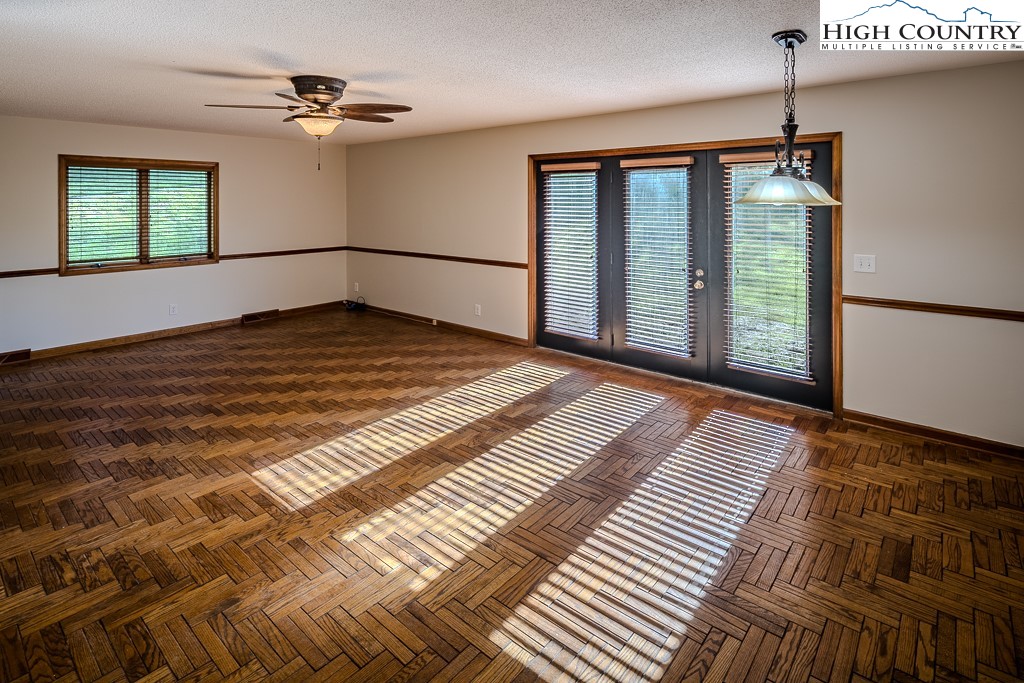 326 Mountain Valley Drive