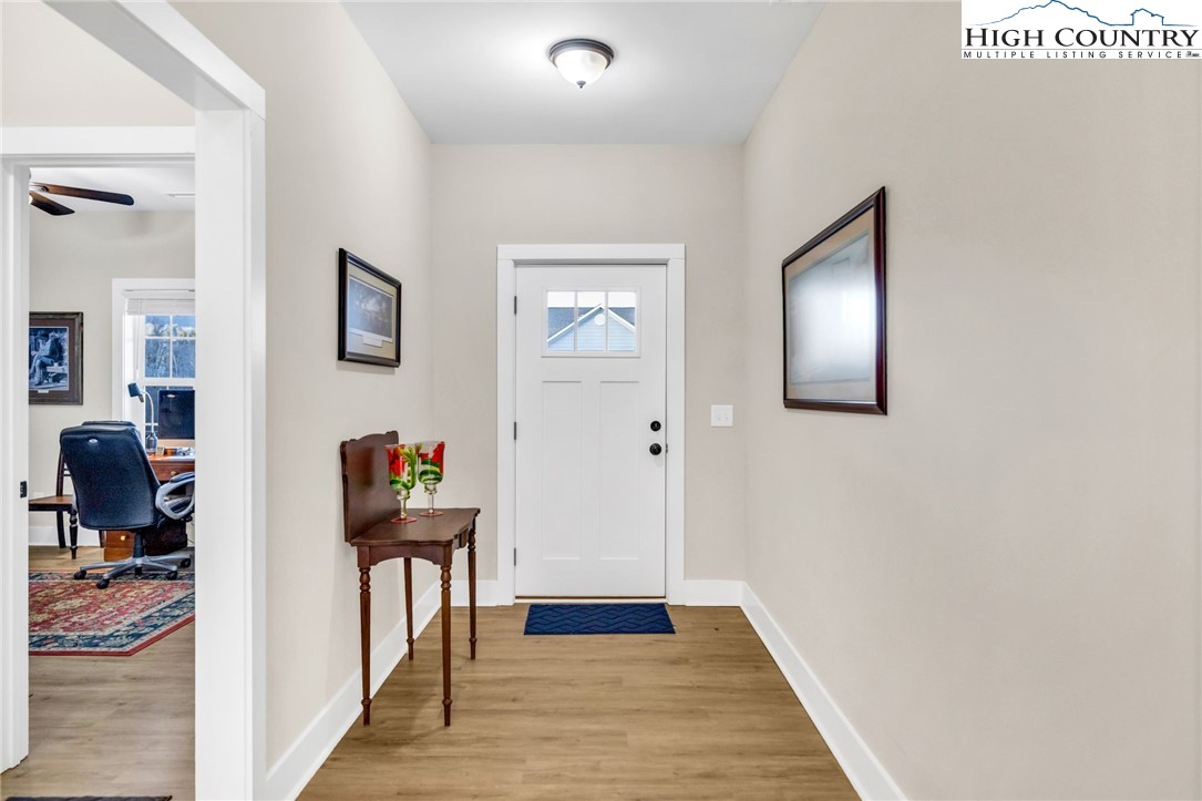 165 W Evergreen Street